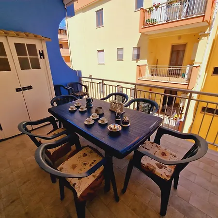 Residenza La Perla * غالّيبولي