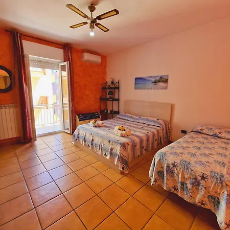 Residenza La Perla * غالّيبولي