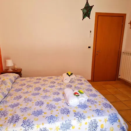 Residenza La Perla * غالّيبولي
